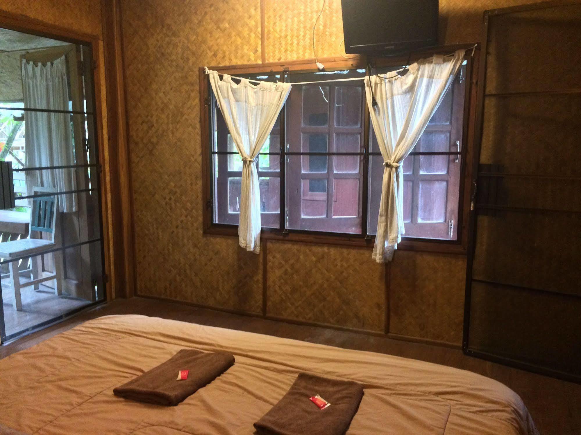 Misty View Guesthouse Pai Dış mekan fotoğraf